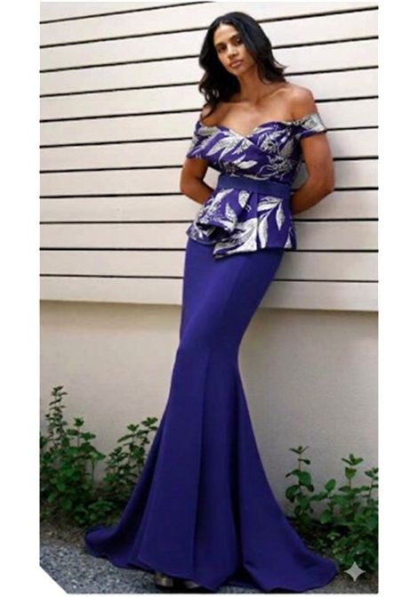 Top Off-The-Shoulder a Peplo e Gonna Lunga a Sirena MISCHALIS | Abiti | M4 11782
